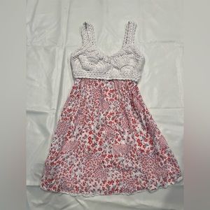 Jessica Simpson red design dress